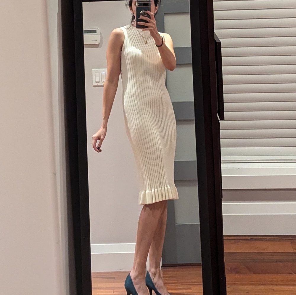 Cream sleeveless Sweater Dress size S
